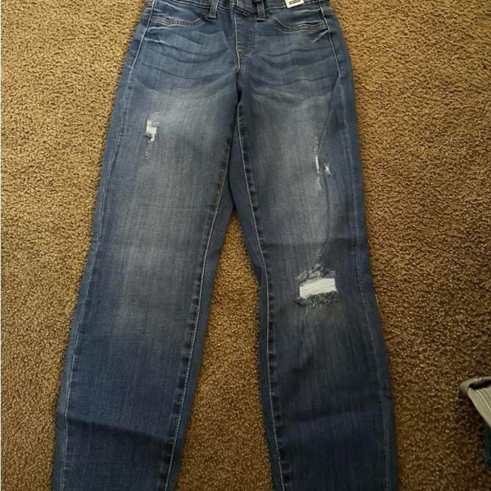 Judy Blue Dark Blue Distressed Boyfriend Jeans